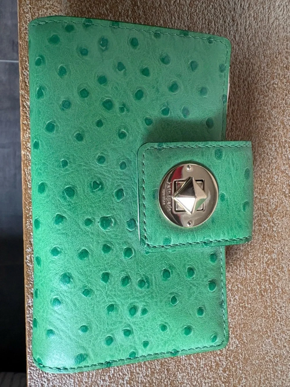 Green Ostrich-Texture Wallet with Silver Turnlock